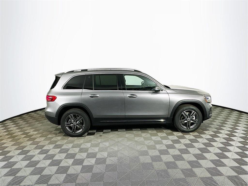new 2025 Mercedes-Benz GLB 250 car, priced at $53,775