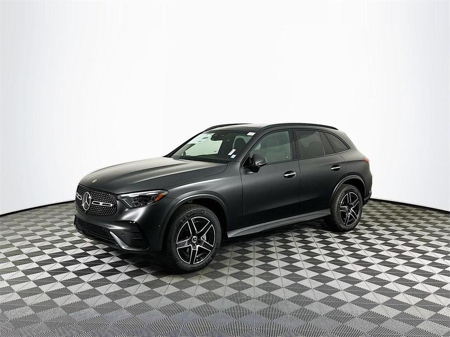 new 2025 Mercedes-Benz GLC 300 car, priced at $67,945