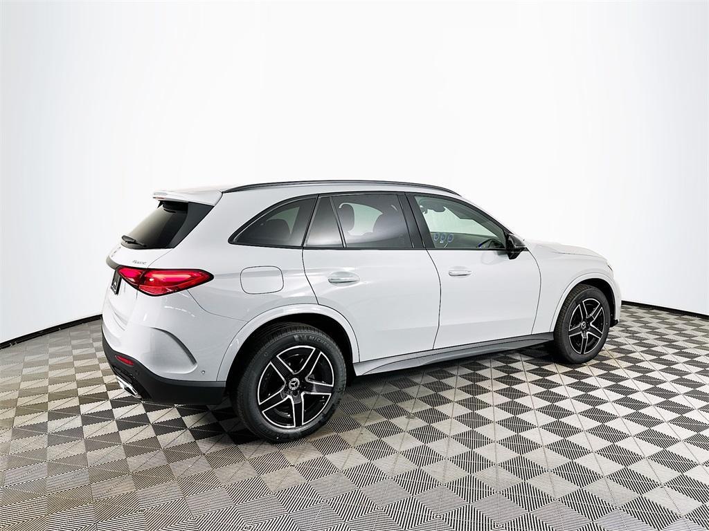 new 2025 Mercedes-Benz GLC 300 car, priced at $62,960
