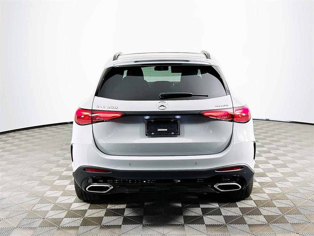 new 2025 Mercedes-Benz GLC 300 car, priced at $62,960
