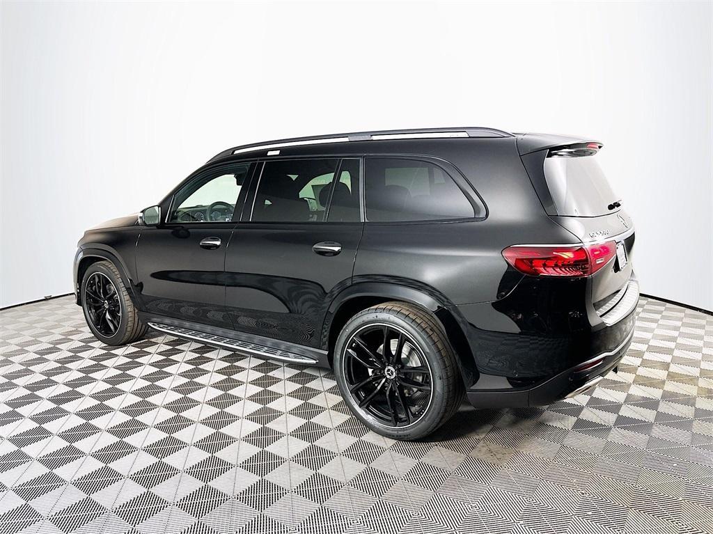 new 2025 Mercedes-Benz GLS 580 car, priced at $122,165