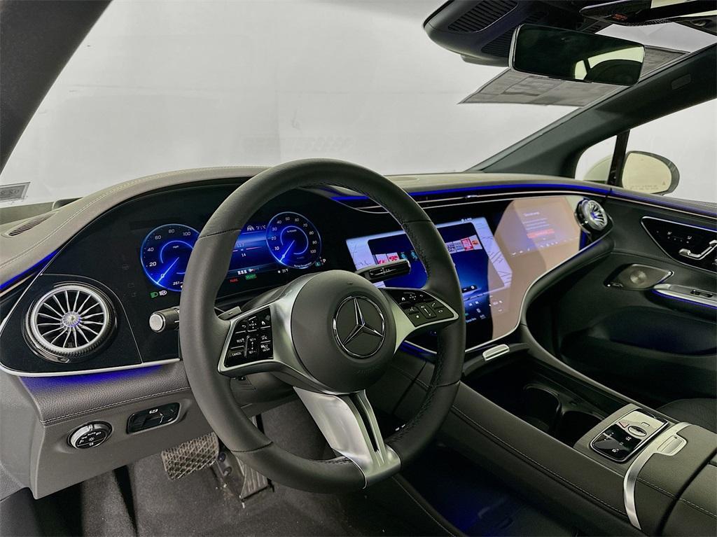 new 2024 Mercedes-Benz EQE 500 car, priced at $100,810