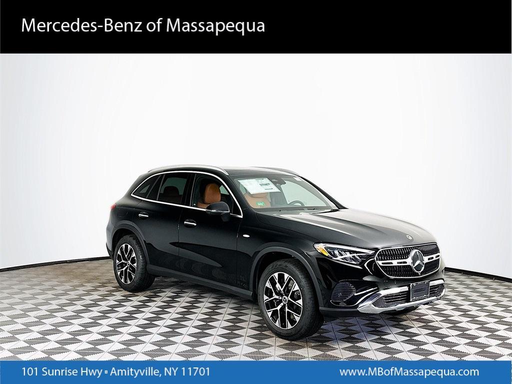 new 2025 Mercedes-Benz GLC 350e car, priced at $65,960