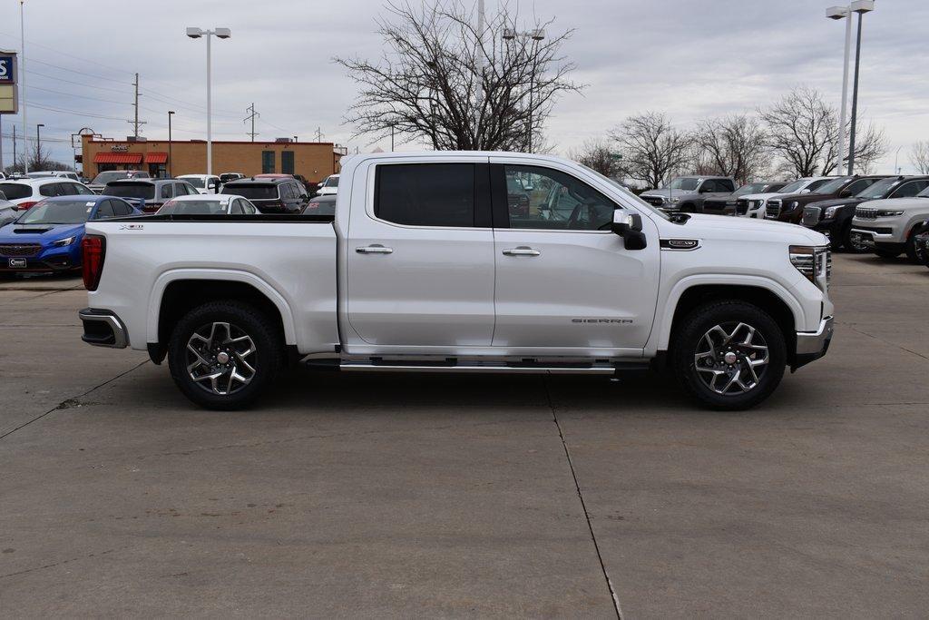 new 2025 GMC Sierra 1500 car, priced at $64,664