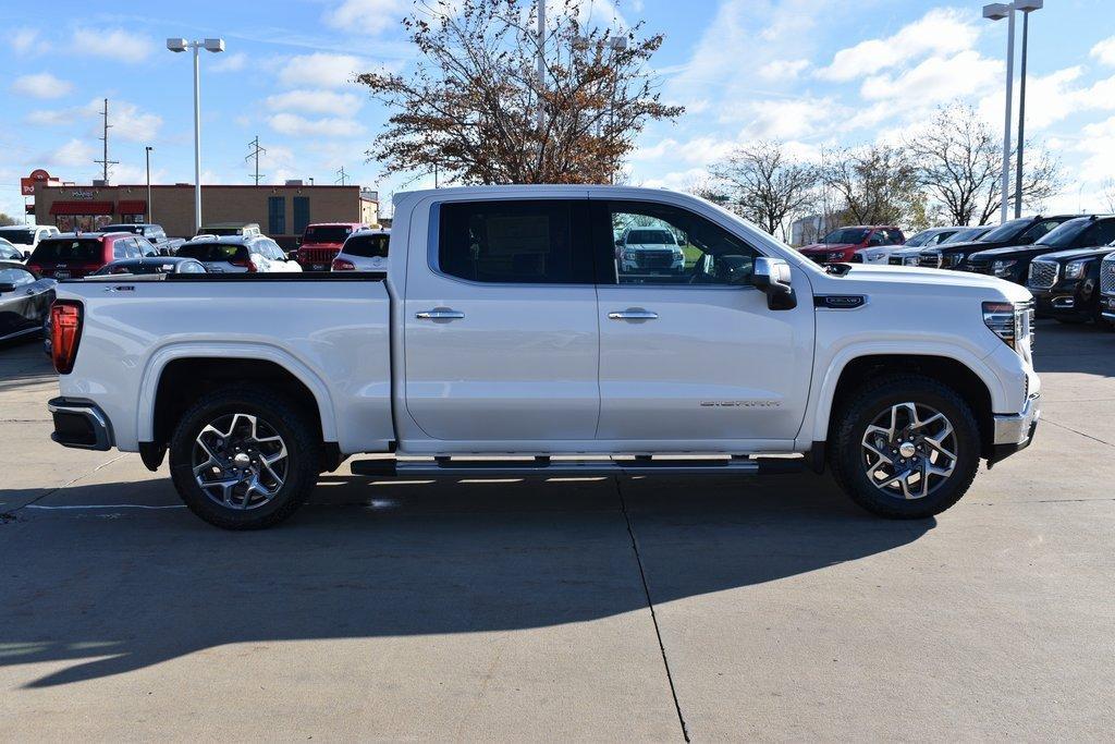 new 2025 GMC Sierra 1500 car, priced at $68,070