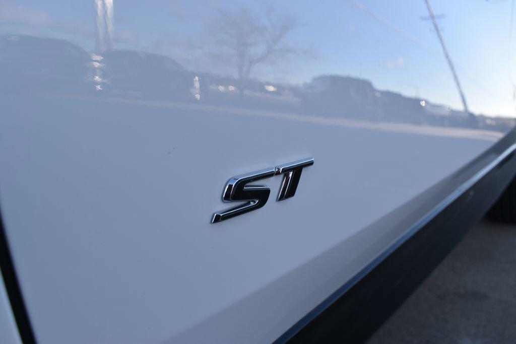 new 2026 Buick Envista car, priced at $30,870