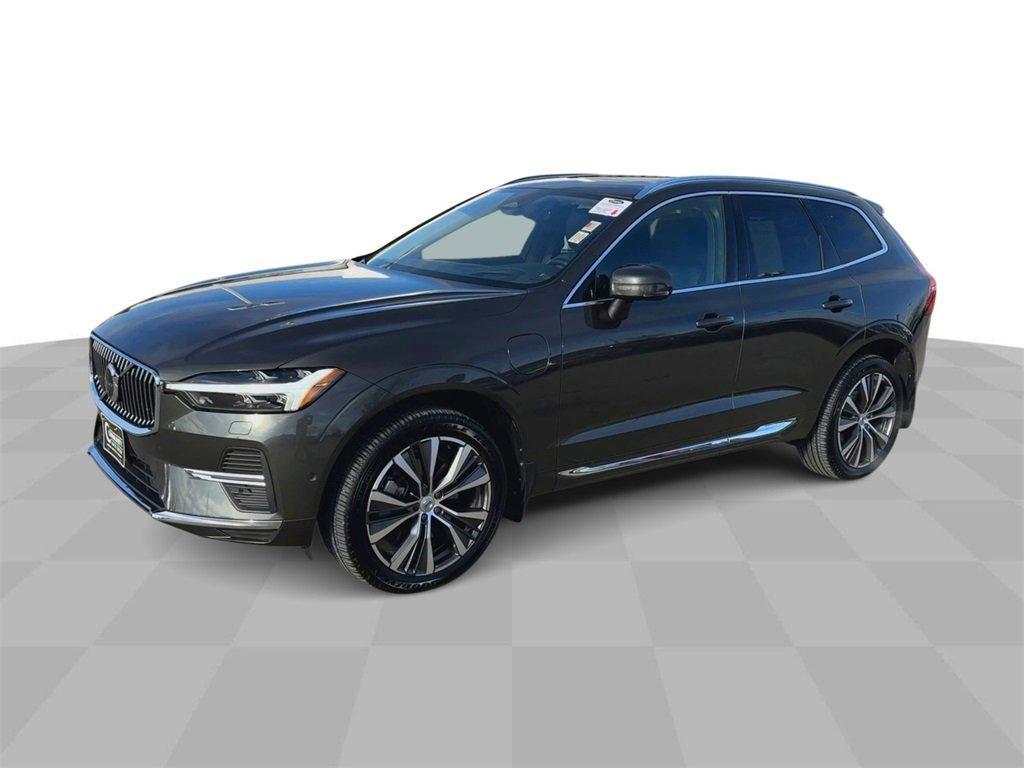 used 2022 Volvo XC60 Recharge Plug-In Hybrid car, priced at $36,362