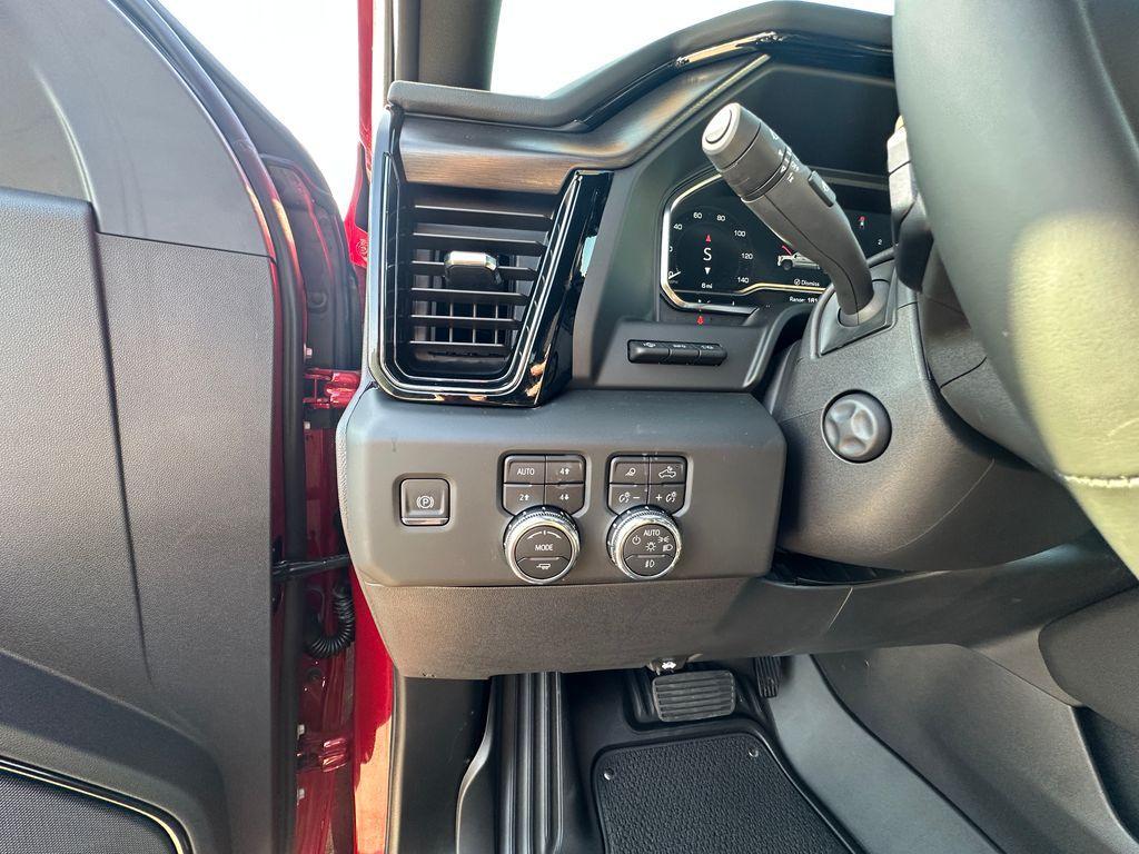 new 2025 GMC Sierra 1500 car, priced at $67,676