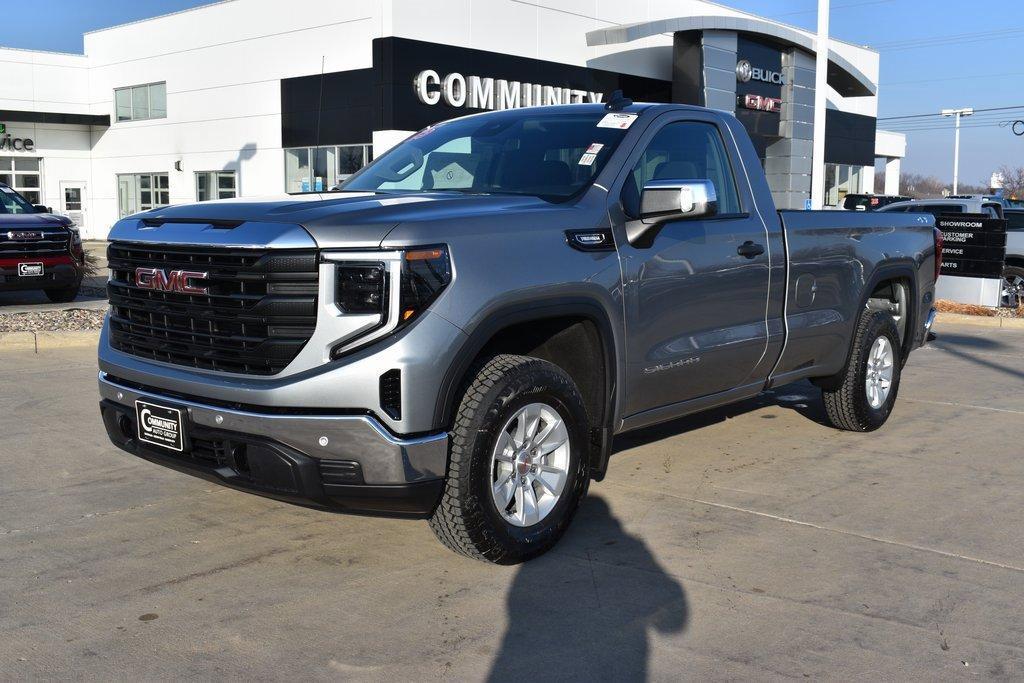 new 2025 GMC Sierra 1500 car, priced at $42,425