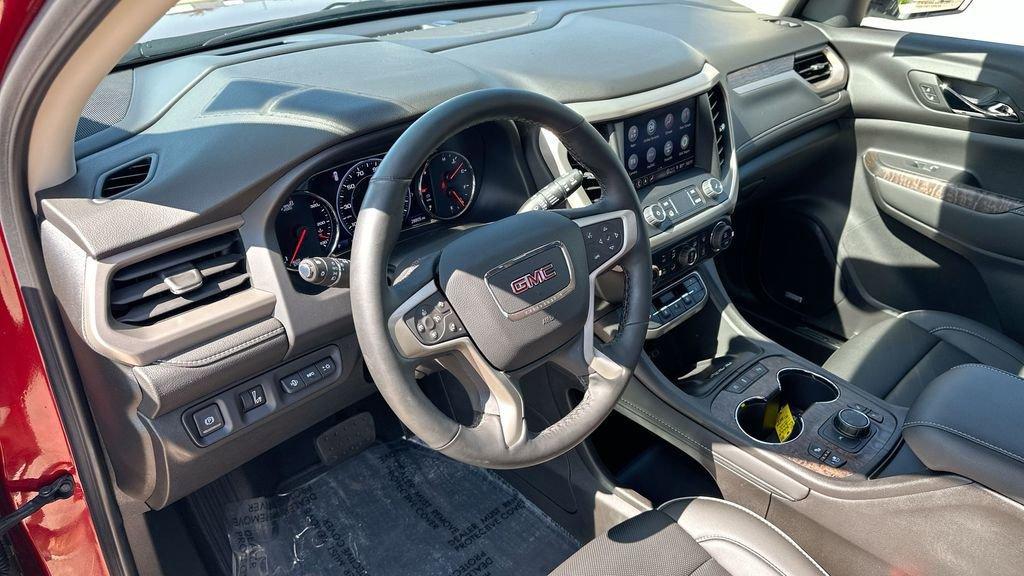 used 2023 GMC Acadia car, priced at $40,562