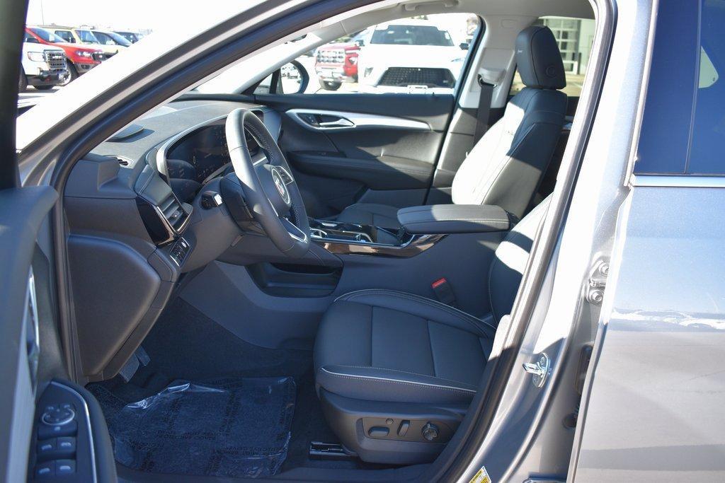 new 2025 Buick Envision car, priced at $47,595