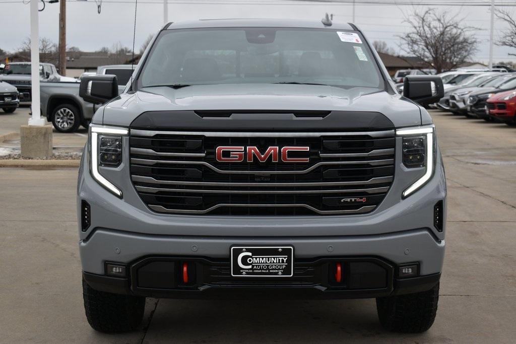 new 2025 GMC Sierra 1500 car, priced at $73,025