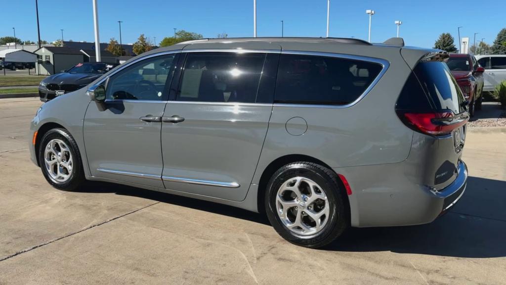 used 2022 Chrysler Pacifica car, priced at $23,865