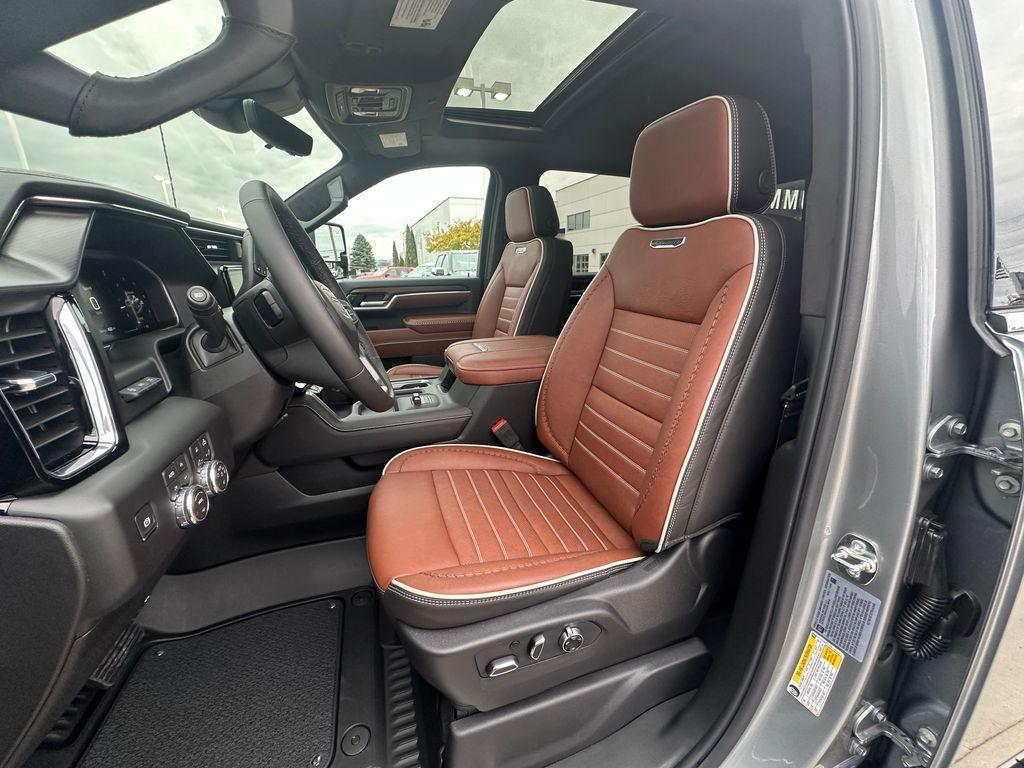 new 2026 GMC Sierra 2500 car, priced at $100,500