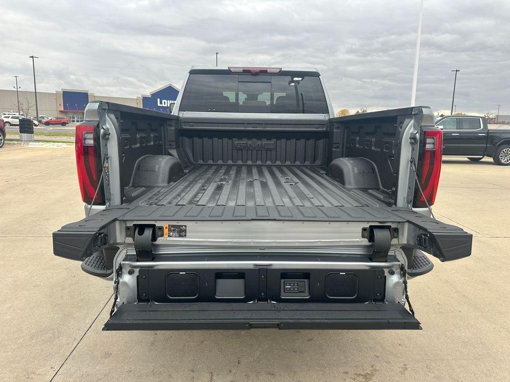 new 2026 GMC Sierra 2500 car, priced at $100,500