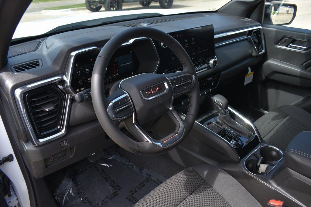 new 2024 GMC Canyon car, priced at $39,895