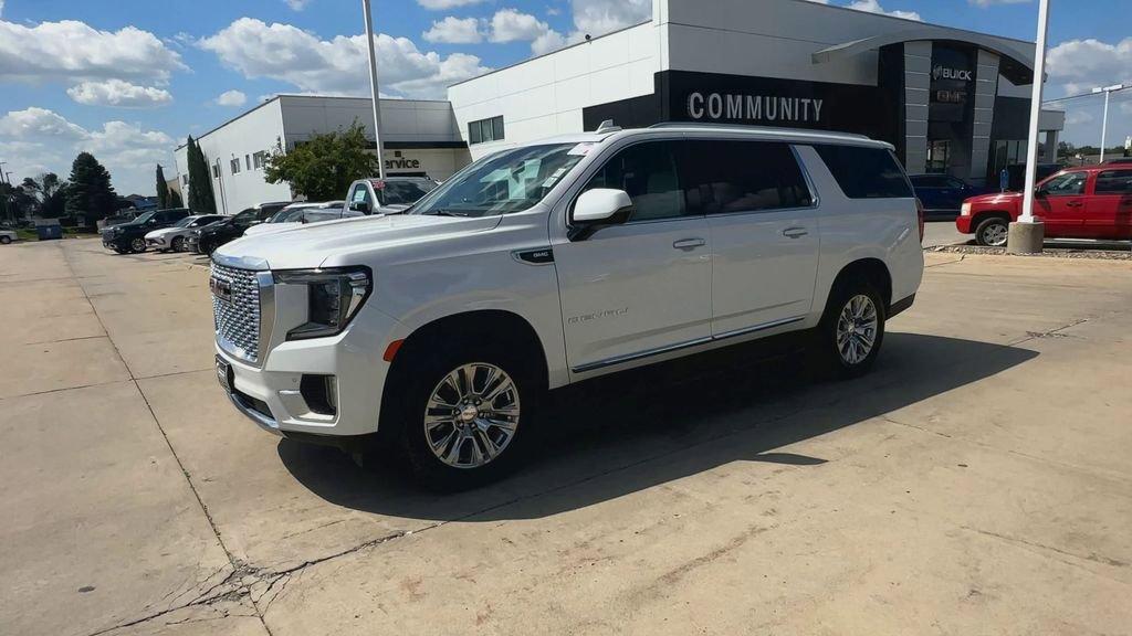 used 2023 GMC Yukon XL car, priced at $51,899