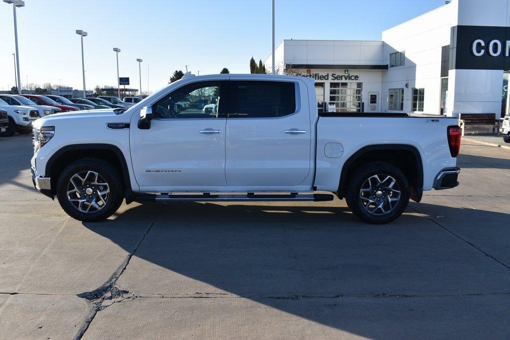 new 2025 GMC Sierra 1500 car, priced at $65,200