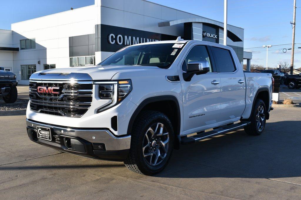 new 2025 GMC Sierra 1500 car, priced at $65,200