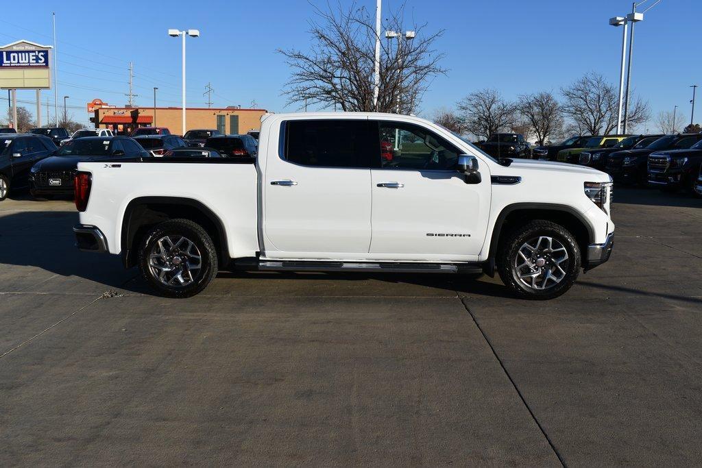 new 2025 GMC Sierra 1500 car, priced at $65,200