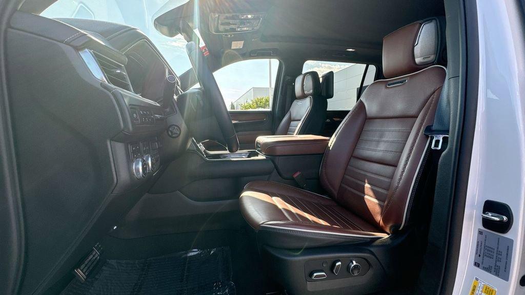 used 2023 GMC Yukon XL car, priced at $79,601