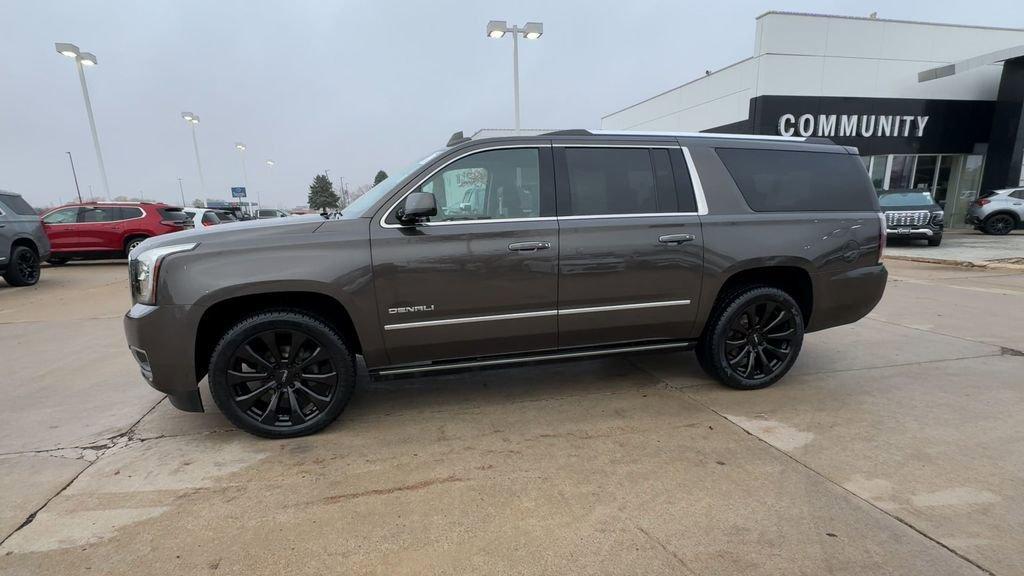 used 2019 GMC Yukon XL car, priced at $32,863