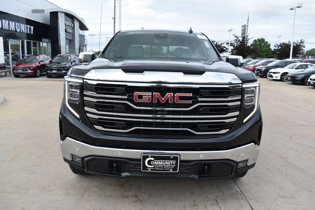 new 2025 GMC Sierra 1500 car, priced at $67,920