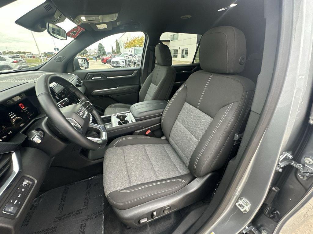 used 2025 GMC Acadia car, priced at $36,654