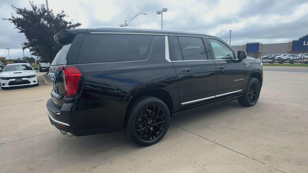used 2023 GMC Yukon XL car, priced at $61,496