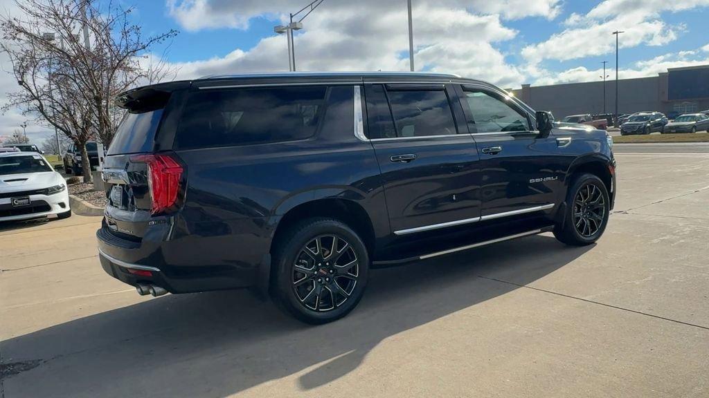 used 2023 GMC Yukon XL car, priced at $70,936