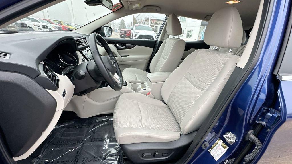 used 2022 Nissan Rogue Sport car, priced at $21,975