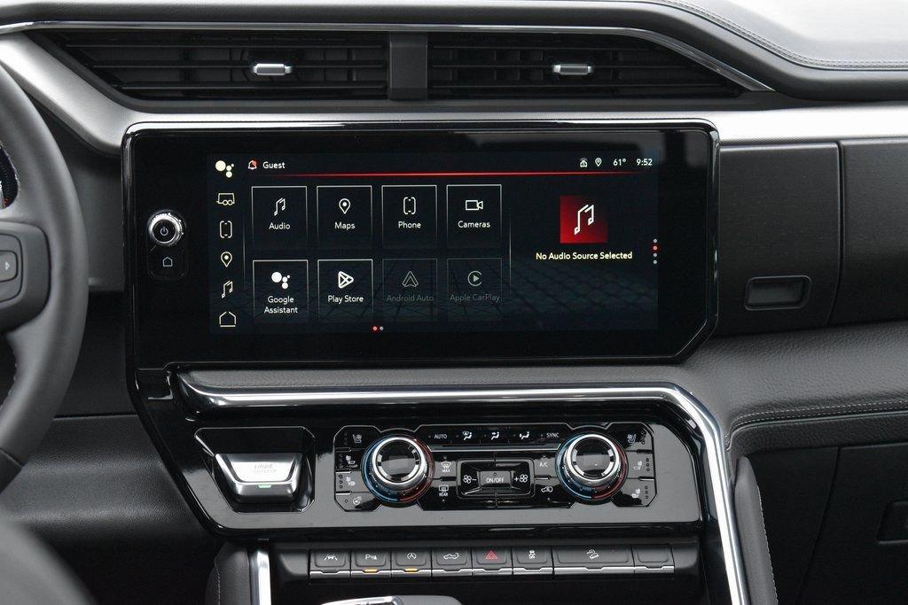 new 2025 GMC Sierra 1500 car, priced at $73,068