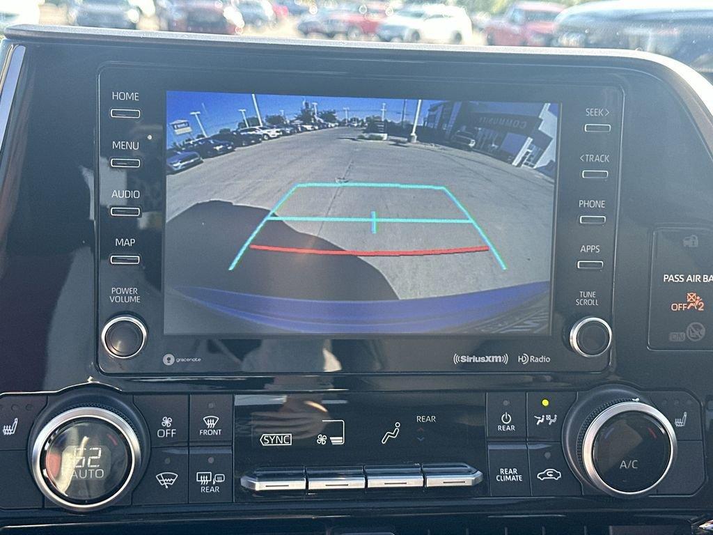 used 2021 Toyota Highlander Hybrid car, priced at $31,449