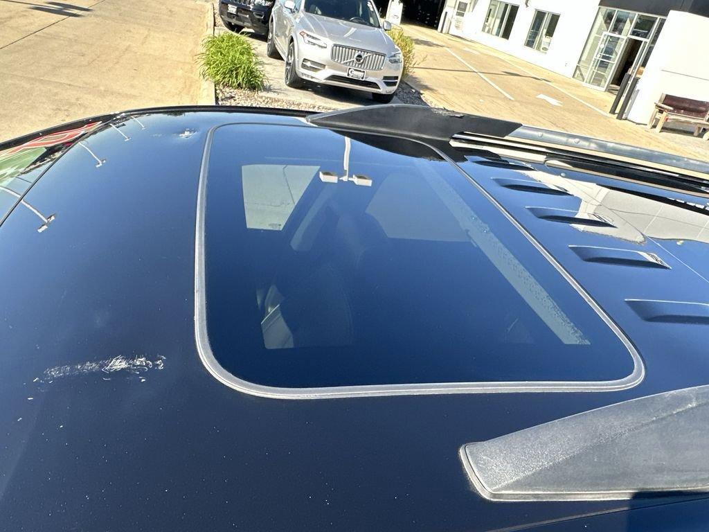 used 2022 GMC Acadia car, priced at $34,982