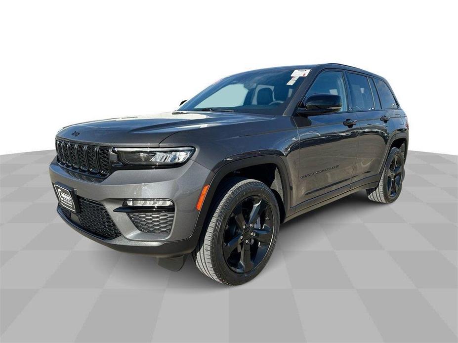 used 2024 Jeep Grand Cherokee car, priced at $38,953