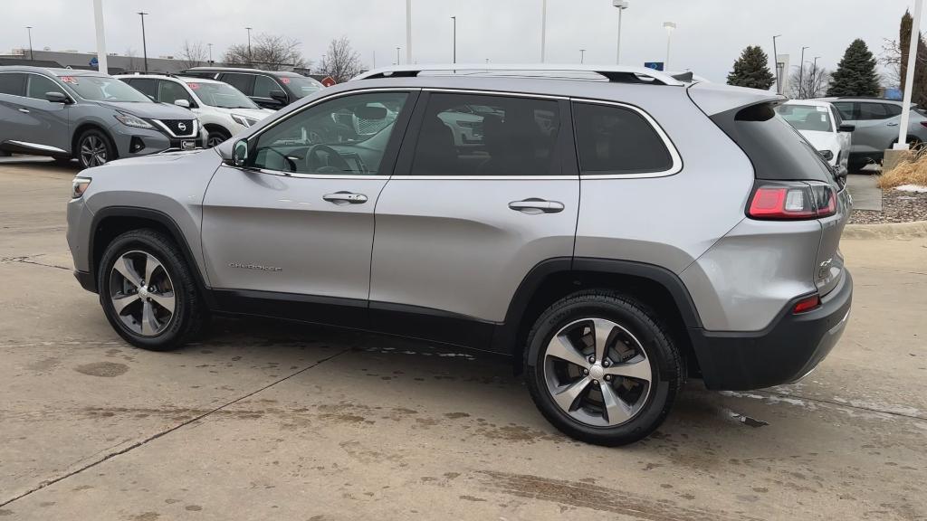 used 2019 Jeep Cherokee car, priced at $18,980