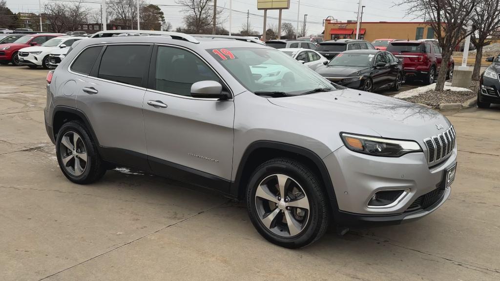 used 2019 Jeep Cherokee car, priced at $18,980