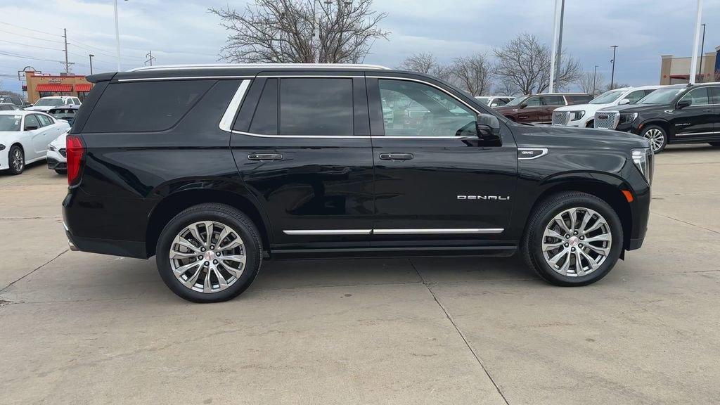 used 2023 GMC Yukon car, priced at $60,396