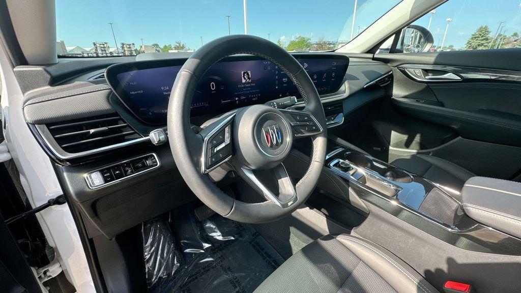 used 2024 Buick Envision car, priced at $29,989