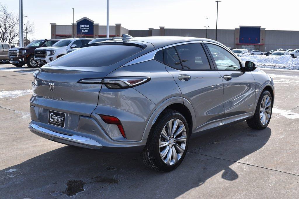 new 2025 Buick Envista car, priced at $31,285