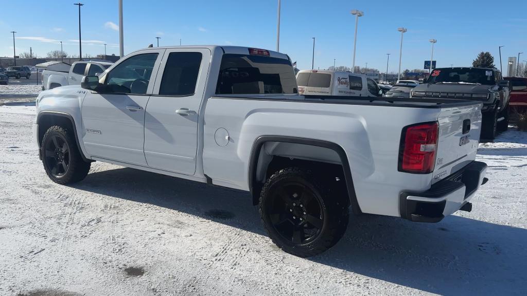 used 2018 GMC Sierra 1500 car, priced at $27,194