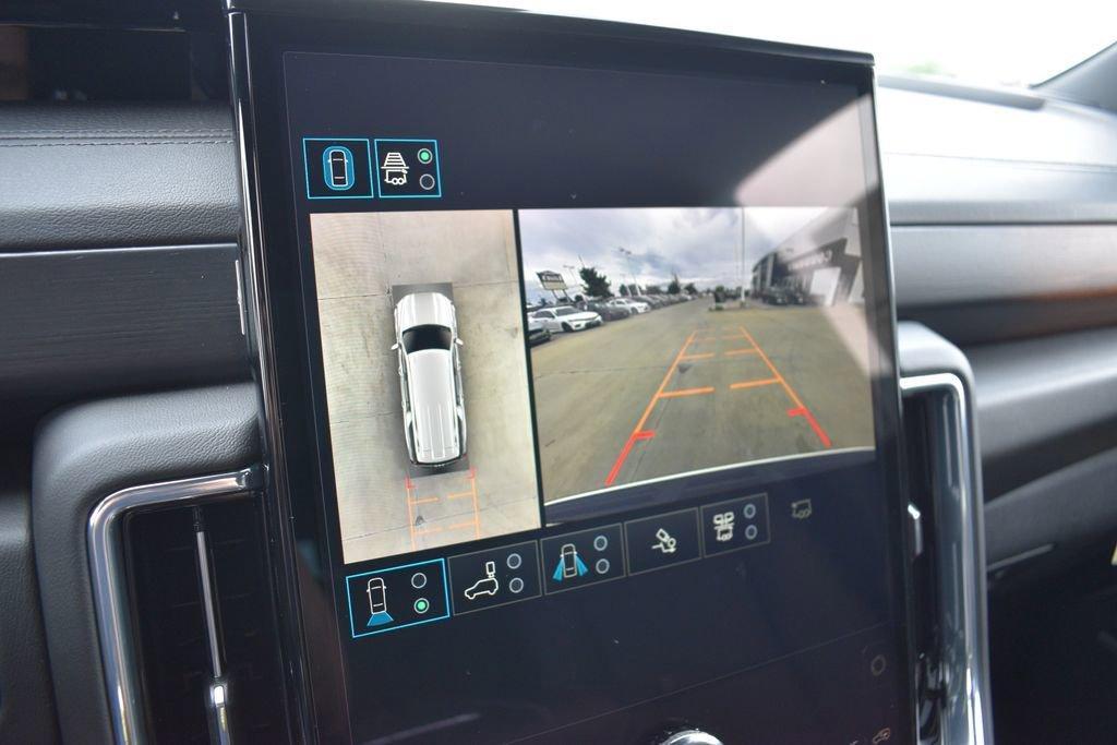 new 2025 GMC Yukon XL car, priced at $98,124