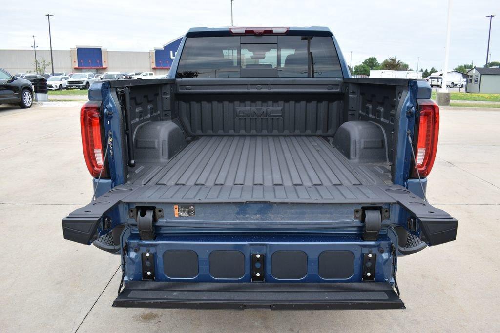 new 2025 GMC Sierra 1500 car, priced at $71,006