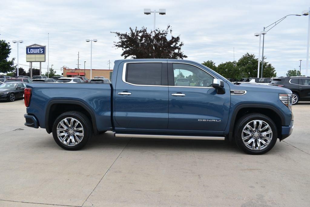new 2025 GMC Sierra 1500 car, priced at $71,006