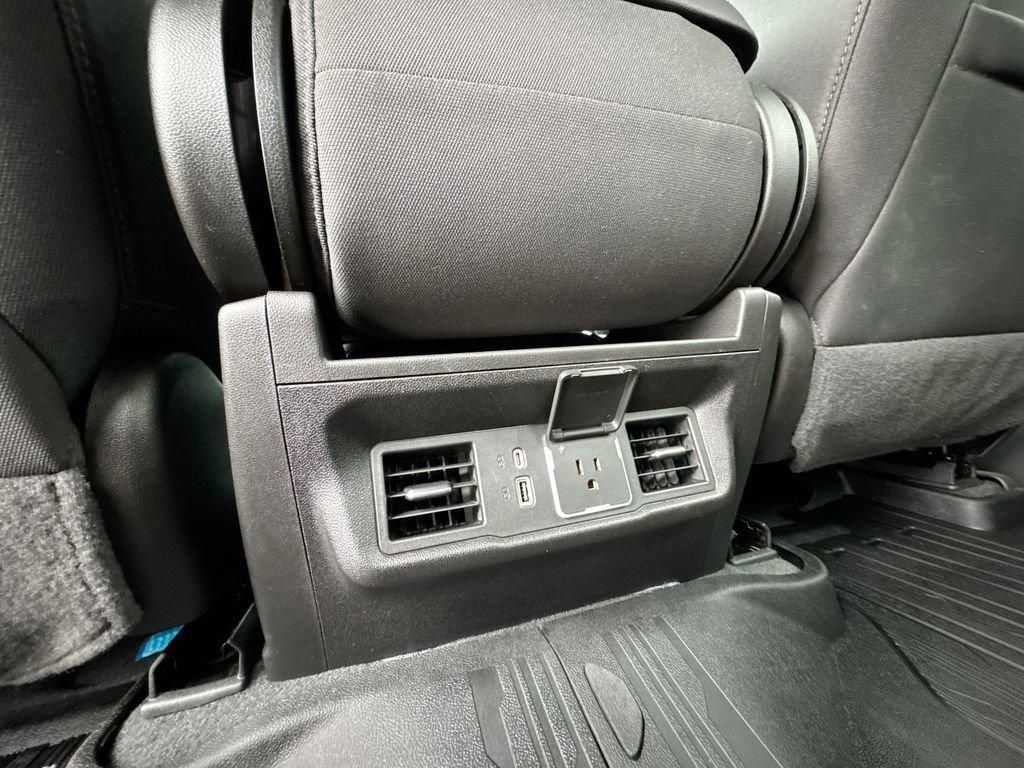 used 2022 GMC Sierra 1500 car, priced at $40,939