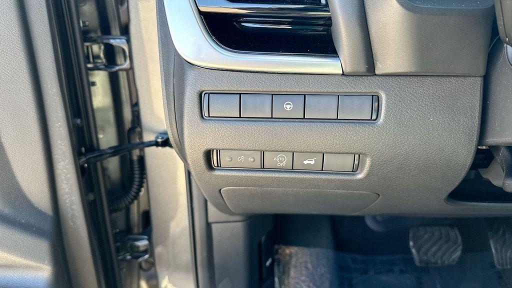 used 2023 Nissan Rogue car, priced at $26,877