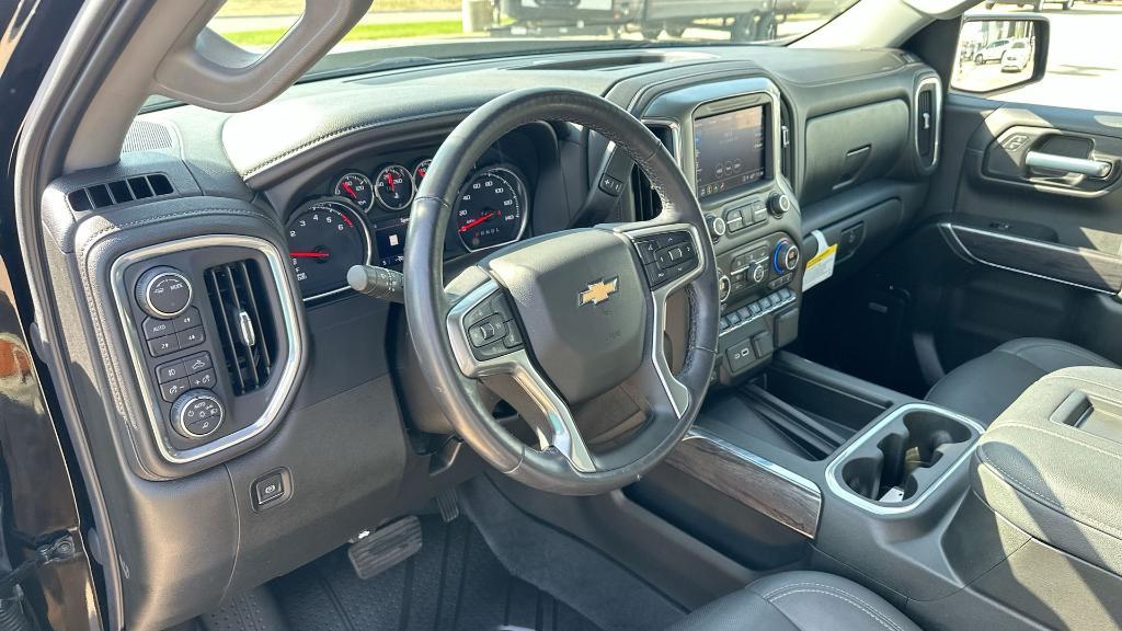 used 2021 Chevrolet Silverado 1500 car, priced at $43,843