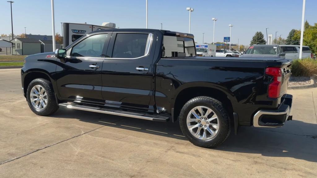 used 2021 Chevrolet Silverado 1500 car, priced at $43,843