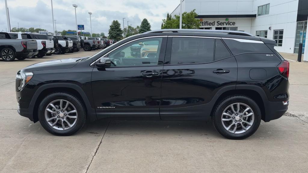 used 2024 GMC Terrain car, priced at $27,591