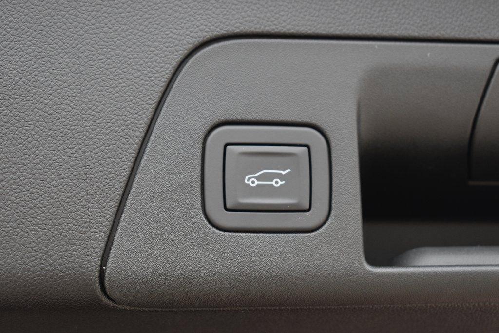 new 2025 Buick Envision car, priced at $41,961